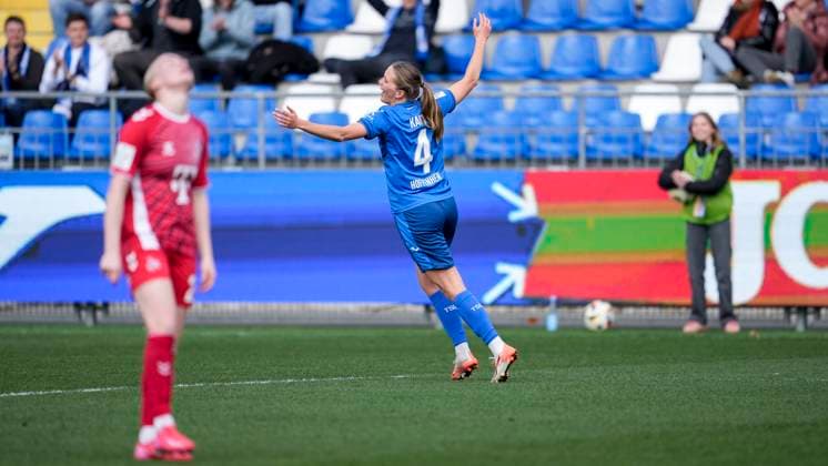 Goalscorer Lisann Kaut TSG, 4 , cheers about the goal to 1 0, cheer, cheer, goal celebration, celebrate the goal, goal, celebration, cheers about the goal, rejoice, joy, rejoices, optimistic, positive, game scene, highlight, single image, single photo, action, action, 15 03 2025, Sinsheim Hoffenheim Germany , Football, Google Pixel Women Bundesliga, TSG 1899 Hoffenheim 1 FC Köln, DFB DFL REGULATIONS PROHIBIT ANY USE OF PHOTOGRAPHS AS IMAGE SEQUENCES AND OR QUASI VIDEO xozx