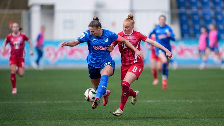 v li Melissa Kössler TSG, 25 , Laura Vogt Köln, 8 , duel, duel, tackle, tackling, dynamics, action, action, 15 03 2025, Sinsheim Hoffenheim Germany , Football, Google Pixel Women Bundesliga, TSG 1899 Hoffenheim 1 FC Köln, DFB DFL REGULATIONS PROHIBIT ANY USE OF PHOTOGRAPHS AS IMAGE SEQUENCES AND OR QUASI VIDEO xozx