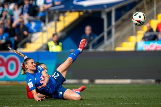 Google Pixel Frauen Bundesliga, TSG Hoffenheim 1 FC Köln 15 03 2025 Selina Cerci TSG Hoffenheim, 29 and Sylwia Matysik 1 FC Köln, 20 Google Pixel Frauen Bundesliga, TSG Hoffenheim 1 FC Köln, on 15 03 2025 at the Dietmar Hopp Stadium in Hoffenheim DFB REGULATIONS PROHIBIT ANY USE OF PHOTOGRAPHS AS IMAGE SEQUENCES AND OR QUASI VIDEO Copyright: xBEAUTIFULxSPORTS Gelhardtx