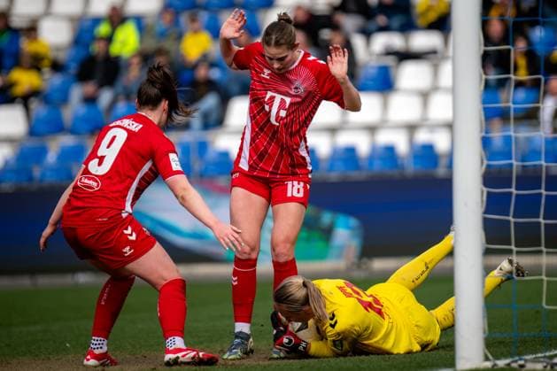 Google Pixel Frauen Bundesliga, TSG Hoffenheim 1 FC Köln 15 03 2025 Parade by Paula Hoppe 1 FC Köln, 12 Google Pixel Frauen Bundesliga, TSG Hoffenheim 1 FC Köln, am 15 03 2025 im Dietmar Hopp Stadion in Hoffenheim DFB REGULATIONS PROHIBIT ANY USE OF PHOTOGRAPHS AS IMAGE SEQUENCES AND OR QUASI VIDEO Copyright: xBEAUTIFULxSPORTS Gelhardtx