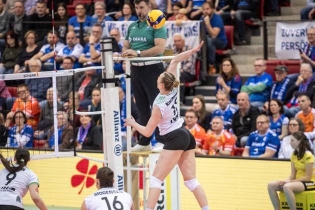 Mia Kirchhoff USC Muenster, 15 GER, Allianz MTV Stuttgart USC Muenster, Volleyball Bundesliga, VBL, 2024 2025 season, 15 03 2025 GER, Allianz MTV Stuttgart USC Muenster, Volleyball Bundesliga, VBL, 2024 2025 season, 15 03 2025 Stuttgart Copyright: xSandyxDinkelackerx EP_SDR