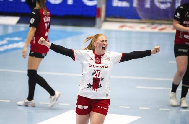 HANDBALL WOMEN 1 BUNDESLIGA 19 SPIELTAG THC HB LUDWIGSBURG FOR EDITORIAL PURPOSES ONLY p 15 03 2025 Bad Langensalza Handball Women 1 Bundesliga Women Season 2024 2025 Salzhalle 19 Matchday Thuringian HC HB Ludwigsburg in photo Sofia Hvenfelt 20 HB Ludwigsburg cheers Germany Thuringia Bad Langensalza Copyright SaschaxFromm Copyright: SaschaxFromm doc7zs34fnnmiryl0abad2 ,EDITORIAL USE ONLY Copyright: SaschaxFromm