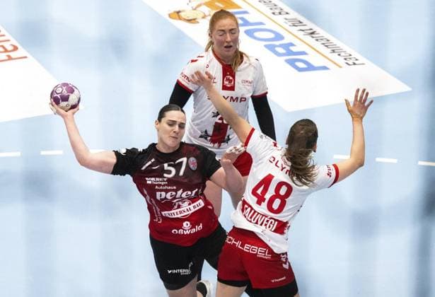 HANDBALL WOMEN 1 BUNDESLIGA 19 GAME DAY THC HB LUDWIGSBURG FOR EDITORIAL PURPOSES ONLY p 15 03 2025 Bad Langensalza Handball Women 1 Bundesliga Women Season 2024 2025 Salzhalle 19 Matchday Thüringer HC HB Ludwigsburg in photo Josefine Hanfland 57 Thüringer HC in duel with Dorottya Faluvà gi 48 HB Ludwigsburg and Sofia Hvenfelt 20 HB Ludwigsburg Germany Thuringia Bad Langensalza Copyright SaschaxFromm Copyright: SaschaxFromm doc7zs34i89ims6f30j8xg ,EDITORIAL USE ONLY Copyright: SaschaxFromm