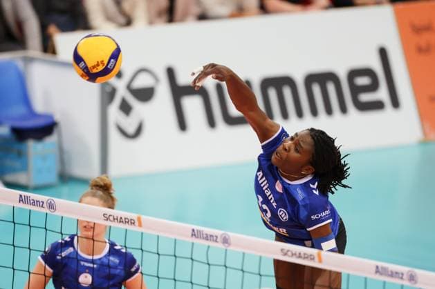 Stuttgart , Volleyball Bundesliga Women, Allianz MTV Stuttgart vs USC Münster , Krystal Rivers STGT