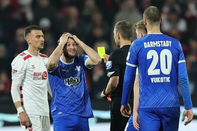 GER, 2 FBL, 1 FC Koeln vs SV Darmstadt 98 15 03 2025, Rheinenergie Stadion, Koeln, GER, 2 FBL, 1 FC Koeln vs SV Darmstadt 98, in the picture yellow card for Killian Corredor Darmstadt 98 34 , nordphotoxGmbHx xMeuter nph00351