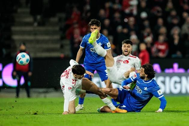 2 Soccer Bundesliga 1 FC Köln SV Darmstadt 98 15 03 2025 Duel Denis Huseinbasic 1 FC Köln, 8 , Fraser Hornby SV Darmstadt 98, 9 , Jusuf Gazibegovic 1 FC Köln, 25 Foul, Yellow Red Foul 2 Soccer Bundesliga, 1 FC Köln SV Darmstadt 98, Köln, Rheinenergiestadion am 15 03 2025 DFL REGULATIONS PROHIBIT ANY USE OF PHOTOGRAPHS AS IMAGE SEQUENCES AND OR QUASI VIDEO Copyright: xBEAUTIFULxSPORTS Wunderlx