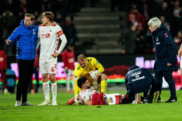 2 Fußball Bundesliga 1 FC Köln SV Darmstadt 98 15 03 2025 Jusuf Gazibegovic 1 FC Köln, 25 must be treated and substituted due to injury 2 Fußball Bundesliga, 1 FC Köln SV Darmstadt 98, Köln, Rheinenergiestadion am 15 03 2025 DFL REGULATIONS PROHIBIT ANY USE OF PHOTOGRAPHS AS IMAGE SEQUENCES AND OR QUASI VIDEO Copyright: xBEAUTIFULxSPORTS Wunderlx