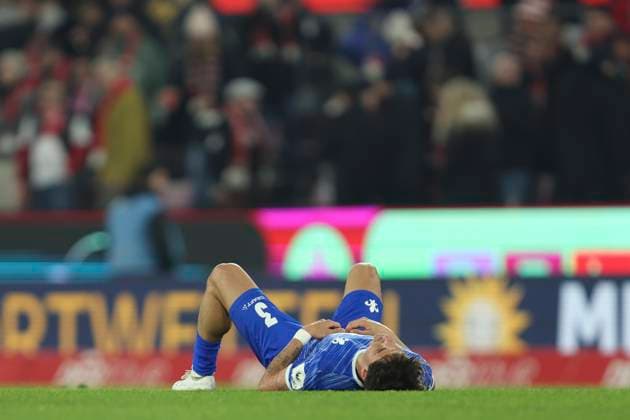 Guille Bueno SV Darmstadt 98 is disappointed during the 2 Bundesliga match between 1 FC Köln and SV Darmstadt 98 at RheinEnergieStadion on March 15, 2025 in Cologne, Germany Photo by Oliver Kaelke DeFodi Images Guille Bueno SV Darmstadt 98 looks dejected during the 2 Bundesliga match between 1 FC Köln and SV Darmstadt 98 at RheinEnergieStadion on March 15, 2025 in Cologne, Germany Photo by Oliver Kaelke DeFodi Images DFB DFL REGULATIONS PROHIBIT ANY USE OF PHOTOGRAPHS AS IMAGE SEQUENCES AND OR QUASI VIDEO Photo by Oliver Kaelke DeFodi Images