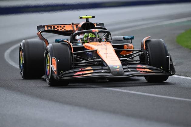 AUSTRALIAN GRAND PRIX, Lando Norris of McLaren during the Australian Formula One Grand Prix at Albert Park in Melbourne, Victoria, Sunday, March 16, 2025. ( NO ARCHIVING, EDITORIAL USE ONLY, NO USE IN BOOKS WITHOUT CONSENT Melbourne Victoria Australia  Copyright: xJoelxCarrettx 20250316157511177674