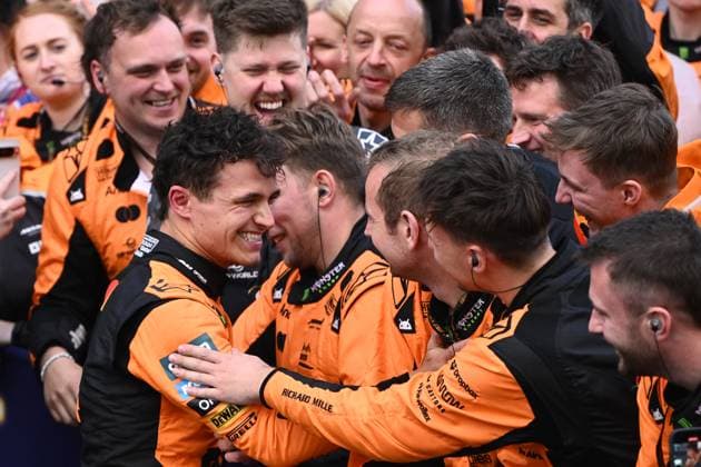 AUSTRALIAN GRAND PRIX, Lando Norris of McLaren celebrates winning the Australian Formula One Grand Prix at Albert Park in Melbourne, Victoria, Sunday, March 16, 2025. ( NO ARCHIVING, EDITORIAL USE ONLY, NO USE IN BOOKS WITHOUT CONSENT Melbourne Victoria Australia  Copyright: xJoelxCarrettx 20250316139070418058