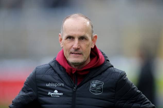 Football, Men, 3 Liga, Season 2024 2025, TSV 1860 München SpVgg Unterhaching, Grünwalder Stadion Heiko Herrlich, Trainer SpVgg Unterhaching Kopf, Portrait DFB regulations prohibit any use of photographs as image sequences and or quasi video