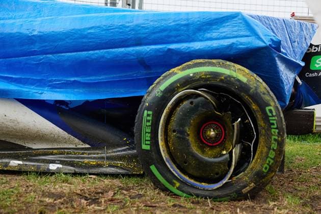 15 05 2025, xrarjax, Motorsport FIA Formula 1, Australian Grand Prix 2025 v l Isack Hadjar Racing Bulls starting number 06 accident crash damaged vehicle FIA REGULATIONS PROHIBIT ANY USE OF PHOTOGRAPHS as IMAGE SEQUENCES and or QUASI VIDEO Melbourne