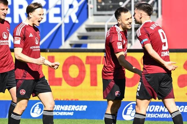 16 03 2025 Soccer Season 2024 2025 2 Soccer Bundesliga 26 Matchday 1 FC Nürnberg FCN Club SpVgg Greuther Fürth Kleeblatt Derby Frankenderby Sportfoto Zink xwoxzix DFL regulations prohibit any use of photographs as image sequences and or quasi video only for editorial use Torjubel Jubel nach Treffer Tor Torschuß zum 1 0 durch Julian Justvan 10, 1 FC Nürnberg FCN Caspar Jander 20, 1 FC Nürnberg FCN Julian Justvan 10, 1 FC Nürnberg FCN Stefanos Tzimas 9, 1 FC Nürnberg FCN