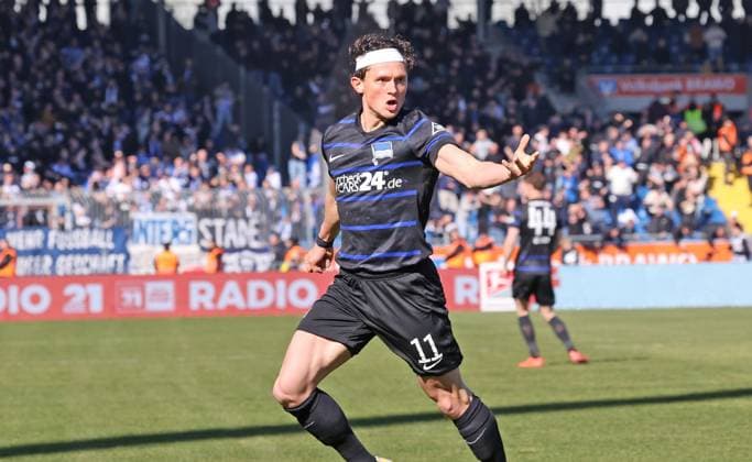 Eintracht BS vs Hertha BSC Berlin Braunschweig, 16 03 2025, Soccer, Season 24 25, 2 Bundesliga, Matchday 26, Eintracht Braunschweig vs Hertha BSC Berlin, Picture shows jubilation at Hertha over the goal to 1 0 by Fabian Reese Hertha, 11 Braunschweig
