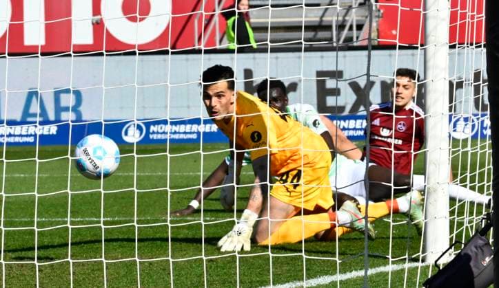 16 03 2025 Soccer season 2024 2025 2 Soccer Bundesliga 26 Matchday 1 FC Nürnberg FCN Club SpVgg Greuther Fürth Kleeblatt Derby Frankenderby Sportfoto Zink xwoxzix DFL regulations prohibit any use of photographs as image sequences and or quasi video only for editorial use Stefanos Tzimas 9, 1 FC Nürnberg FCN vs Joshua Quarshie 15, SpVgg Greuther Fürth Nahuel Noll 44, SpVgg Greuther Fürth Chance Torchance