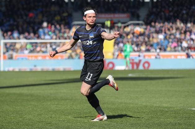 16 03 2025, xtgx, Fußball 2 Bundesliga, Eintracht Braunschweig Hertha BSC Berlin emspor, v l Fabian Reese Hertha, 11 Jubel, Torjubel, jubelt ueber das Tor, celebrate the goal, celebration DFL DFB REGULATIONS PROHIBIT ANY USE OF PHOTOGRAPHS as IMAGE SEQUENCES and or QUASI VIDEO Braunschweig