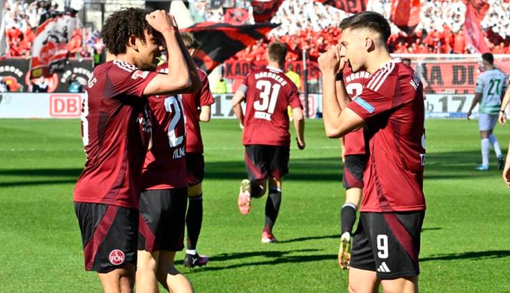 16 03 2025 Soccer Season 2024 2025 2 Soccer Bundesliga 26 Matchday 1 FC Nürnberg FCN Club SpVgg Greuther Fürth Kleeblatt Derby Frankenderby Sportfoto Zink xwoxzix DFL regulations prohibit any use of photographs as image sequences and or quasi video only for editorial use Torjubel Jubel nach Treffer Tor Torschuß zum 3 0 durch Stefanos Tzimas 9, 1 FC Nürnberg FCN Janis Antiste 28, 1 FC Nürnberg FCN Stefanos Tzimas 9, 1 FC Nürnberg FCN