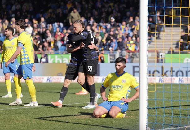 Jannis Nikolaou Eintracht Braunschweig after his own goal Football, Men, Season 2024 2025 2 BL, Eintracht Stadion, Eintracht Braunschweig vs Hertha BSC Berlin DFL REGULATIONS PROHIBIT ANY USE OF PHOTOGRAPHS AS IMAGE SEQUENCES AND OR QUASI VIDEO