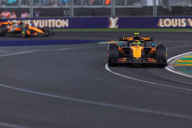 16th March 2025; Melbourne Grand Prix Circuit, Melbourne, Victoria, Australia; Australian Formula 1 Grand Prix; Race Day; Number 4 McLaren driver Lando Norris in wet conditions during the race  ActionPlus12762219 StephenxBlackberry