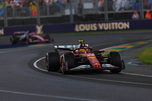 16th March 2025; Melbourne Grand Prix Circuit, Melbourne, Victoria, Australia; Australian Formula 1 Grand Prix; Race Day; Number 44 Scuderia Ferrari driver Lewis Hamilton in wet conditions during the race  ActionPlus12762231 StephenxBlackberry