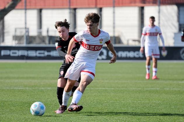 08 03 25 U17 VfB Stuttgart U17 Eintracht Frankfurt Germany, Stuttgart, 08 03 2025, Football, U17 DFB Youth League, U17 VfB Stuttgart U17 Eintracht Frankfurt v l Niko Ilicevic Eintracht Frankfurt , Mykola Petrovskyi VfB Stuttgart