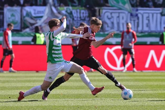 16 03 2025 Soccer season 2024 2025 2 Soccer Bundesliga 26 Matchday 1 FC Nürnberg FCN Club SpVgg Greuther Fürth Kleeblatt Derby Frankenderby Sportfoto Zink DaMa xdaxmax DFL regulations prohibit any use of photographs as image sequences and or quasi video only for editorial use Marco John 24, SpVgg Greuther Fürth Tim Drexler 5, 1 FC Nürnberg FCN