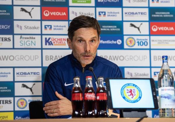 Soccer, Men, Season 2024 2025, 2 Bundesliga 26 Matchday , Eintracht Braunschweig Hertha BSC, Coach Stefan Leitl Hertha BSC at the press conference, 16 03 2025, Copyright: xSebastianxRäppold MatthiasxKochx