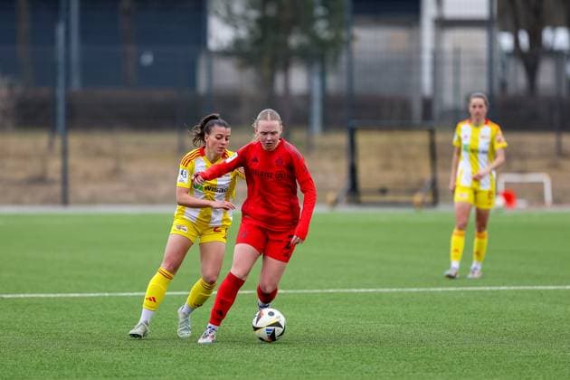 Duel between Eszter Reszler FC Bayern Muenchen II U20, 02 with Korina Janez 1 FC Union Berlin, 27 , GER, FC Bayern Muenchen II vs 1 FC Union Berlin, Football, 2 Womens Bundesliga, Matchday 18, Season 2024 2025, 16 03 2025, GER, FC Bayern Muenchen II vs 1 FC Union Berlin, Football, 2 Womens Bundesliga, Matchday 18, Season 2024 2025, 16 03 2025 Muenchen Copyright: xEibner-Pressefoto JennixMaulx EP_JML