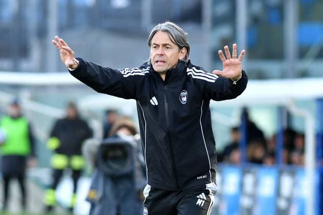 Head coach of Pisa Filippo Inzaghi during AC Pisa vs Mantova 1911, Italian soccer Serie B match in Pisa, Italy, March 16 2025  Copyright: xGabrielexMasotti IPAxSportx xipa-agency.netx xx IPA_55419374 IPA_Agency_IPA55419374