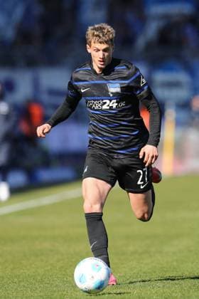 16 03 2025, xtgx, Fußball 2 Bundesliga, Eintracht Braunschweig Hertha BSC Berlin emspor, v l Michael Cuisance Hertha, 27 Freisteller, Einzelbild, Ganzkoerper, single frame DFL DFB REGULATIONS PROHIBIT ANY USE OF PHOTOGRAPHS as IMAGE SEQUENCES and or QUASI VIDEO Braunschweig