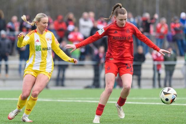 Munich, Germany, March 16th 2025: Sarah Ernst (10 FC Bayern Munich II) and Judith Steinert (17 (Union Berlin) during the 2. Frauen Bundesliga match between FC Bayern Munich II and 1. FC Union Berlin at FC Bayern Campus, Munich, Germany. (Sven Beyrich SPP)  Copyright: xSvenxBeyrich SPPx spp-en-SvBe-20250316-D4S_7428