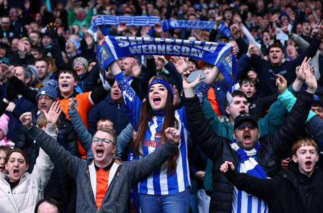 Sheffield Wednesday fans Sheffield Wednesday v Sheffield United, EFL Sky Bet Championship, Football, Hillsborough, Sheffield, UK - 16 Mar 2025 EDITORIAL USE ONLY No use with unauthorised audio, video, data, fixture lists, club league logos or live services. Online in-match use limited to 120 images, no video emulation. No use in betting, games or single club league player publications.  Copyright: xMattxWest Shutterstockx 15199953ca
