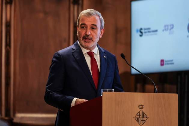 March 17, 2025, Barcelona, Barcelona, SPAIN: Jaume Collboni, Mayor of Barcelona speaks during the presentation of the ATP, Tennis Herren 500 Barcelona Open Banc Sabadell - 72nd Conde de Godo Trophy to be held April 12-20 at the Real Club de Tenis Barcelona-1899, at the Salo de Cent de l Ajuntament de Barcelona on March 17, 2025, in Barcelona, Spain. Barcelona SPAIN - ZUMAa181 20250317_zaa_a181_056 Copyright: xJavierxBorregox