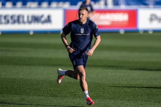 Italy Training Session & press conference, PK, Pressekonferenz Italy player Davide Frattesi participates in the training session at BPER Training Centre in Appiano Gentile on March 17, 2025, in Como, Italy. Appiano Gentile Italy  Copyright: xGiacomoxCosuax originalFilename:cosua-notitle250317_npHgL.jpg
