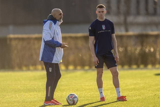 Italy Training Session & press conference, PK, Pressekonferenz Italy Head Coach Luciano Spalletti participates in the training session at BPER Training Centre in Appiano Gentile on March 17, 2025, in Como, Italy. Appiano Gentile Italy  Copyright: xGiacomoxCosuax originalFilename:cosua-notitle250317_np7ff.jpg