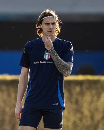 Italy Training Session & press conference, PK, Pressekonferenz Italy player Riccardo Calafiori trains at BPER Training Centre in Appiano Gentile, Como, Italy, on March 17, 2025. Appiano Gentile Italy  Copyright: xGiacomoxCosuax originalFilename:cosua-notitle250317_np8qH.jpg
