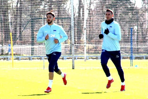 DEU, DFL, 2 FBL Hertha BSC, Training, 18 03 2025, Sportforum, Berlin, DEU, DFL, 2 FBL Hertha BSC, Training, in the picture Smail Prevljak Hertha BSC Berlin 9 , Kevin Sessa Hertha BSC Berlin 8 DFL regulations prohibit any use of Photographs as image sequences and or quasi video Foto Juergen Engler nordphoto GmbH nordphotoxGmbHx xEngler nph00076