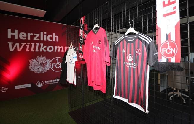 18 03 2025 Soccer 1 FC Nuremberg FCN Club Kick Off event for the 125th anniversary of 1 FC Nuremberg Sportfoto Zink DaMa xdaxmax Symbol image Symbol photo Feature Impression Jerseys Welcome Poster