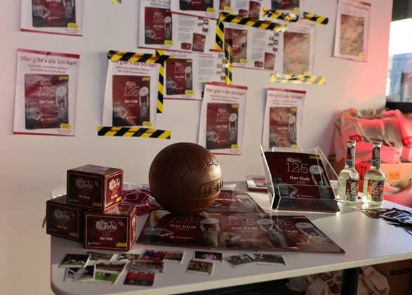18 03 2025 Soccer 1 FC Nuremberg FCN Club Kick Off Event for the anniversary 125 years 1 FC Nuremberg Sportfoto Zink DaMa xdaxmax Symbolbild Symbol photo Feature Impression FCN Panini Panini Panini Album Ball Panini Pictures Sticker