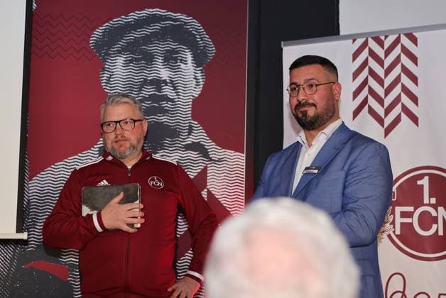 18 03 2025 Football 1 FC Nuremberg FCN Club Kick Off event for the 125th anniversary of 1 FC Nuremberg Sportfoto Zink DaMa xdaxmax Daniell Westgate Team 125 Jahre Organistaion 1 FC Nuremberg FCN and Volkan Erdin Senior Store Manager Space Plus Self Storage welcome guests