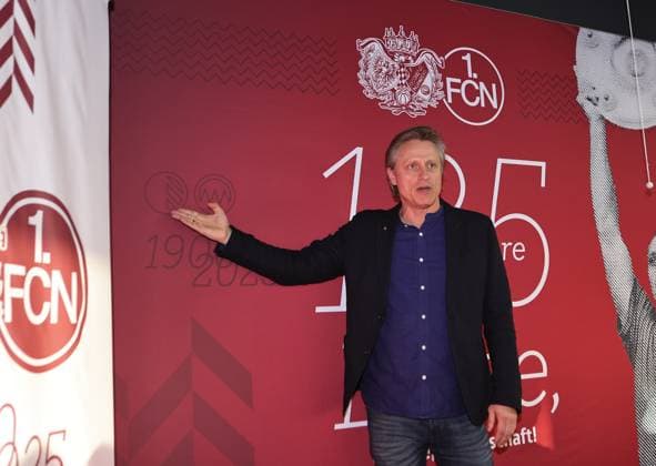 18 03 2025 Soccer 1 FC Nuremberg FCN Club Kick Off event for the 125th anniversary of 1 FC Nuremberg Sportfoto Zink DaMa xdaxmax Stefan Schmitz Communications Designer 1 FC Nuremberg FCN speaks to guests