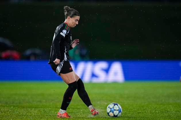March 18, 2025, Valdebebas, Madrid, SPAIN: Steph Catley of Arsenal FC in action during the UEFA WomenÃ¢â‚¬â ¢s Champions League Quarter Final first leg, football match played between Real Madrid CF and Arsenal FC at Alfredo Di Stefano stadium on March 18, 2025, in Valdebebas, Madrid, Spain. Valdebebas SPAIN - ZUMAa181 20250318_zaa_a181_035 Copyright: xOscarxJ.xBarrosox