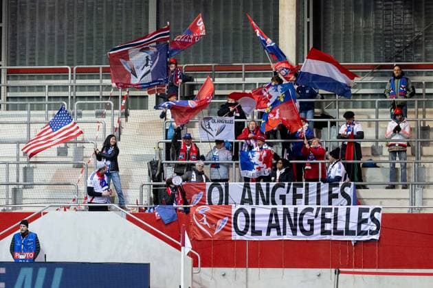 The supporters of Olympique Lyon who traveled from France in the guest block GER, FC Bayern Muenchen vs Olympique Lyon, Football, UEFA Womens Champions League, quarter-final first leg, 2024 2025 season, 18 03 2025 GER, FC Bayern Muenchen vs Olympique Lyon, Football, UEFA Womens Champions League, quarter-final first leg, 2024 2025 season, 18 03 2025 Muenchen Copyright: xEibner-Pressefoto HeikexFeinerx EP_HFR