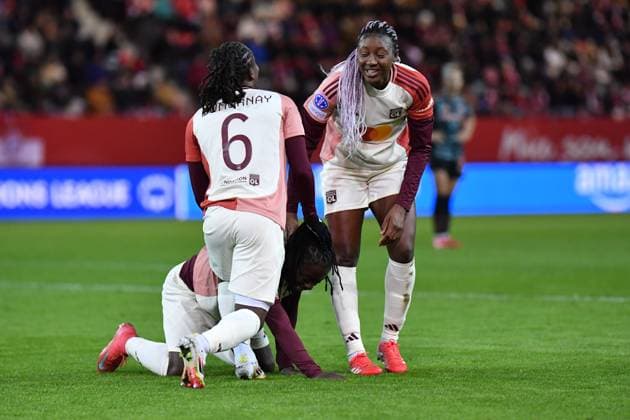Melchie Dumornay 6 Olympique Lyonnais , Tabitha Chawinga 22 Olympique Lyonnais and Kadidiatou Diani 11 Olympique Lyonnais celebrate the goal for 0 1 during the UEFA Womens Champions League match FC Bayern Munich Olympique Lyon on 18 03 2025 Munich FC Bayern Campus Bayern Germany