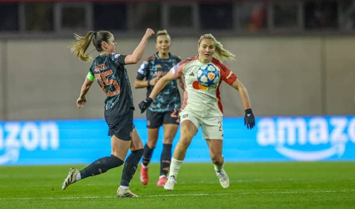 GER, Munich, FC Bayern Munich vs Olympique Lyon, WomenÂs Champions League, Football, UEFA, Season 2024 2025, FC Bayern Campus, Quarterfinals, pictured v l DFB DFL REGULATIONS PROHIBIT ANY USE OF PHOTOGRAPHS AS IMAGE SEQUENCES AND OR QUASI VIDEO, 18 03 2024, Copyright: HMBxMedia HendrikxHamelau
