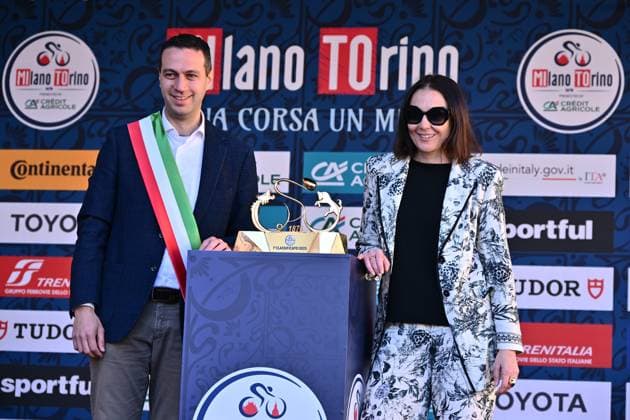 Foto IPP Michele Maraviglia Rho 19 03 2025 Ciclismo Milano-Torino nella foto Andrea Orlandi (sindaco di Rho) e Alessandra Borghetti (Assessore Rho) Italy Photo Press - World Copyright Milano italy Italia ITALY  Copyright: xR4924_italyphotopressx