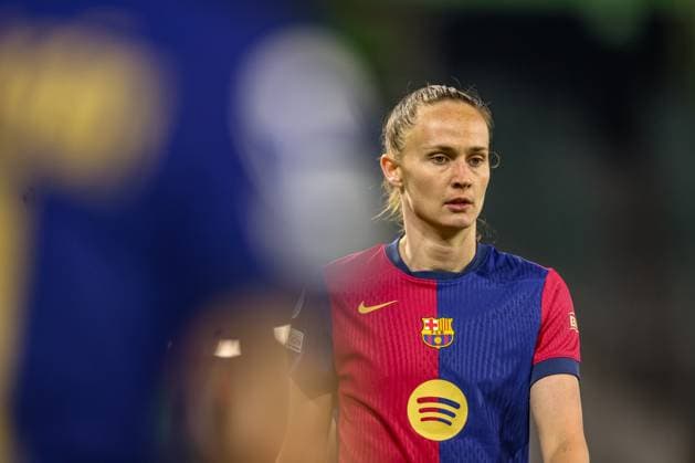 GER, Wolfsburg, VfL Wolfsburg vs FC Barcelona, WomenÂs Champions League, Football, UEFA, Season 2024 2025, Volkswagen Arena, Quarterfinals, pictured Caroline Graham Hansen FC Barcelona 10 DFB DFL REGULATIONS PROHIBIT ANY USE OF PHOTOGRAPHS AS IMAGE SEQUENCES AND OR QUASI VIDEO, 19 03 2025, Copyright: HMBxMedia HendrikxHamelau