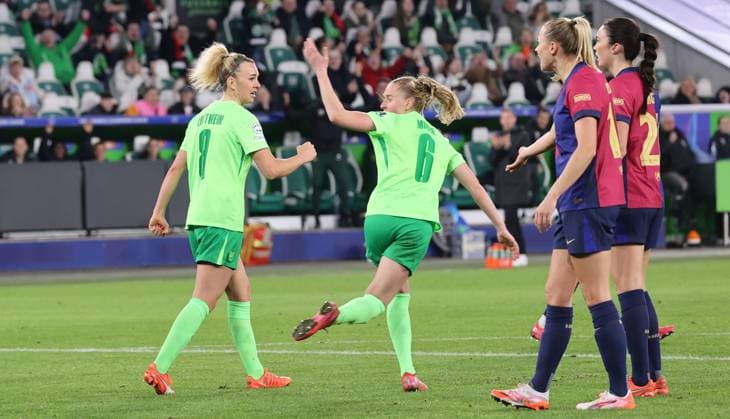 Women UWCL VfL Wolfsburg vs FC Barcelona Wolfsburg, 19 03 2025, Football, Women, Season 24 25, Women s Champions League, Quarterfinal, First leg, VfL Wolfsburg vs FC Barcelona, Picture shows Janina Minge VfL, 6 celebrates the goal to 1 3 for VfL Wolfsburg