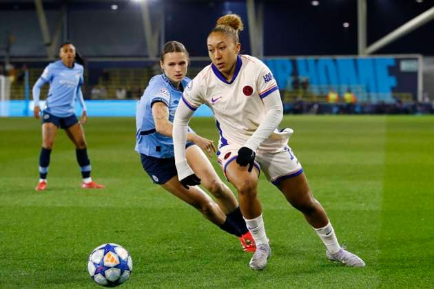 Manchester City v Chelsea, Manchester, UK - 19 March 2025 Lauren James of Chelsea in action during the Women™s Champions League Quarter Final first leg match between Manchester City and Chelsea at The Joie Stadium on 19 March 2025 in Manchester, England (Photo by Steve Taylor PPAUK) Manchester The Joie Stadium Greater Manchester England Copyright: xStevexTaylor PPAUKx PPA-174744