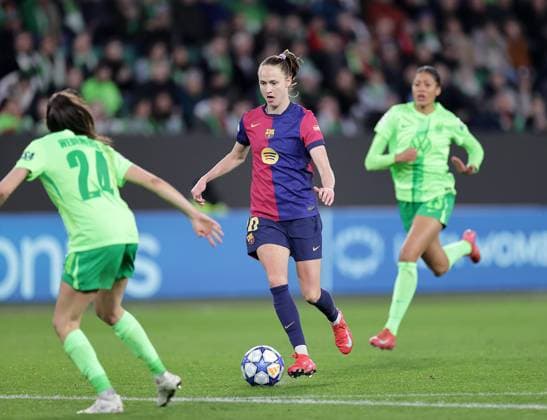 Caroline Graham Hansen FC Barcelona Football, Women, Season 2024 2025, UWCL Quarterfinals, First leg, Volkswagen Arena , VfL Wolfsburg vs FC Barcelona, 1 4 DFL REGULATIONS PROHIBIT ANY USE OF PHOTOGRAPHS AS IMAGE SEQUENCES AND OR QUASI VIDEO